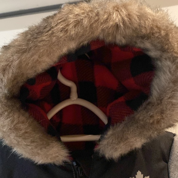 Canadiana Infant Unisex Winter Puffer Snowsuit Pram Suit Size 3-6 Months Baby - Picture 5 of 13